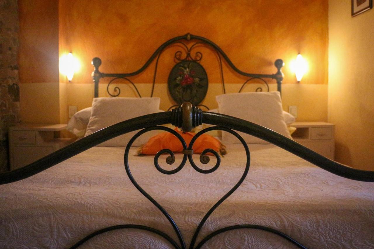 Vellano Oasi Lignana Suite Apartments מראה חיצוני תמונה