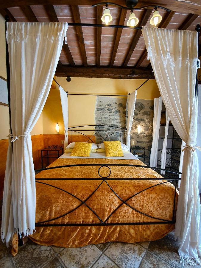 Vellano Oasi Lignana Suite Apartments מראה חיצוני תמונה