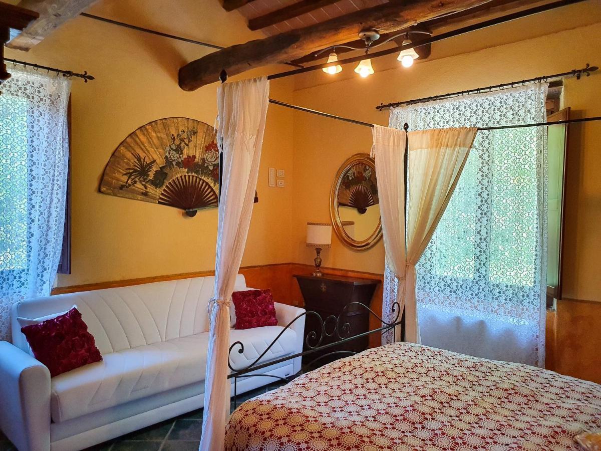 Vellano Oasi Lignana Suite Apartments מראה חיצוני תמונה