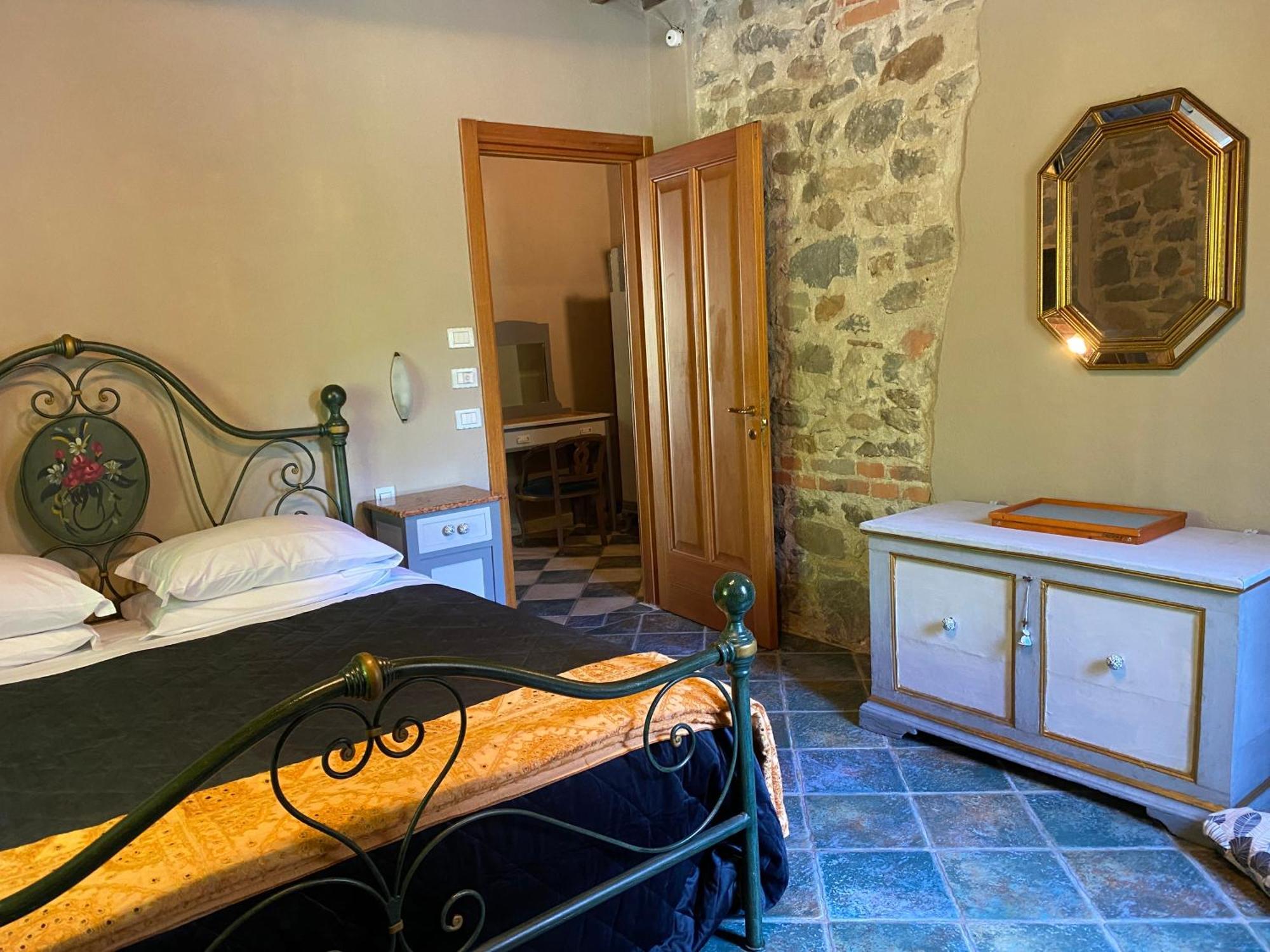 Vellano Oasi Lignana Suite Apartments מראה חיצוני תמונה