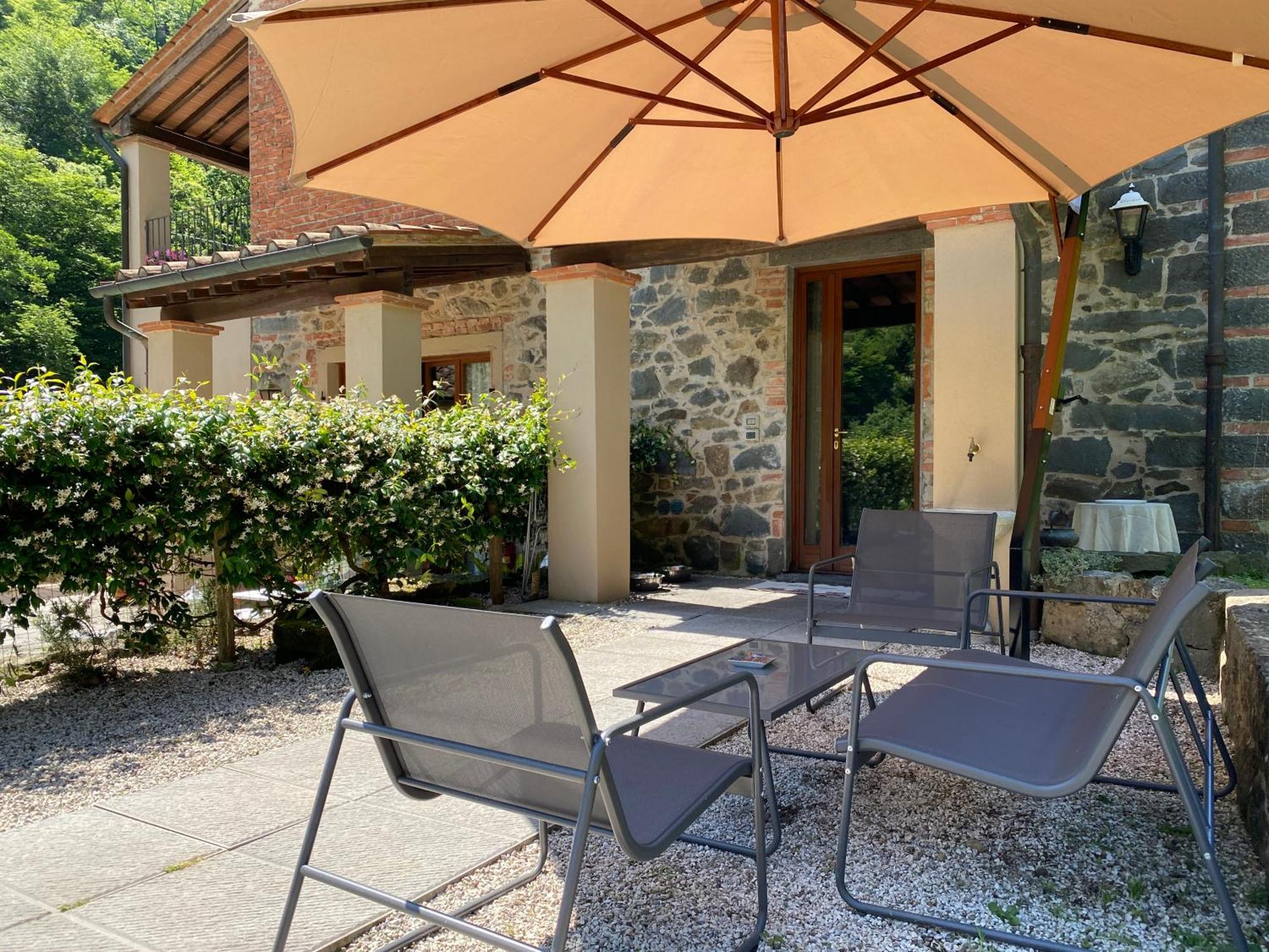 Vellano Oasi Lignana Suite Apartments מראה חיצוני תמונה